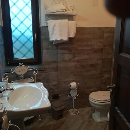Country house Casale Nido Dell'aquila Squille