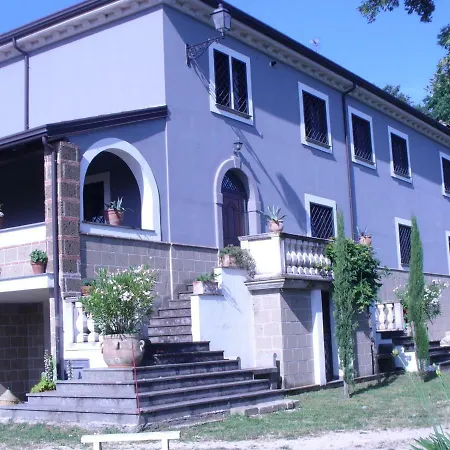 Casale Nido Dell'aquila Squille