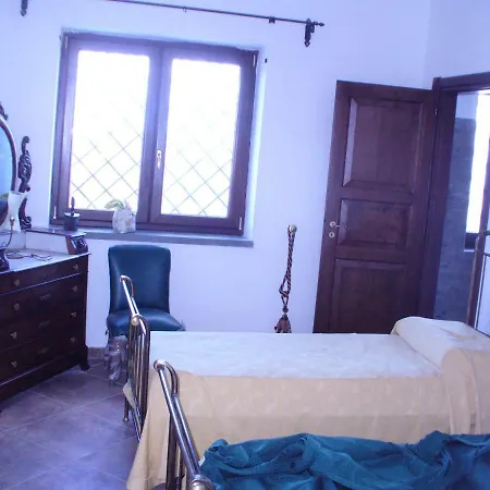 Casale Nido Dell'aquila Country house